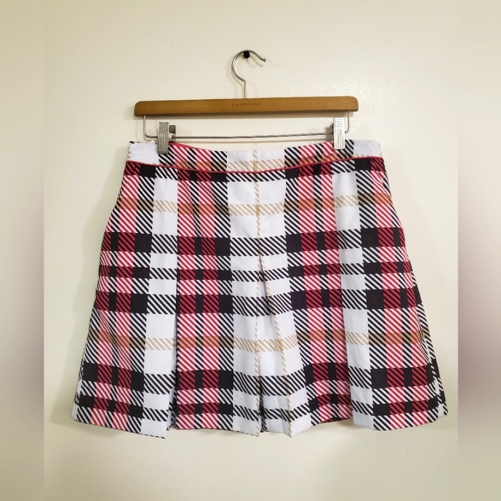 Izod White Plaid Golf Skort with Pink and Black Check